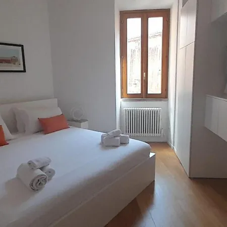Trevi Smart Flat דירה